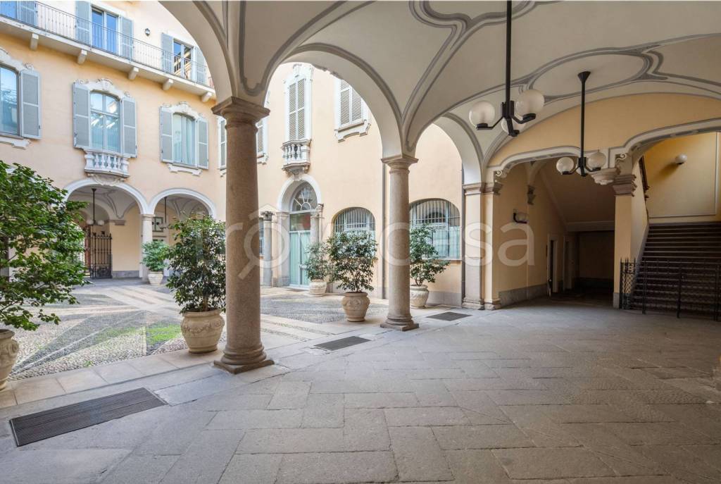 appartamento in vendita a Milano in zona Brera
