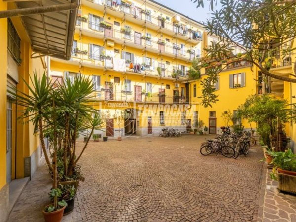 appartamento in vendita a Milano in zona Isola