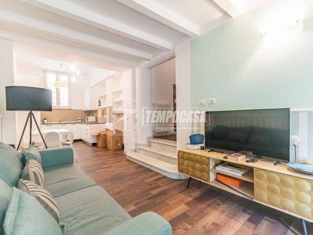 appartamento in vendita a Milano in zona Isola