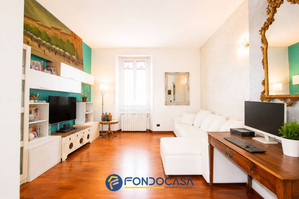 appartamento in vendita a Milano in zona Farini