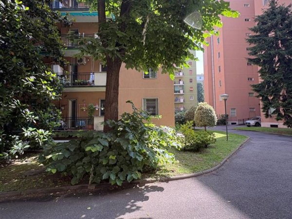 appartamento in vendita a Milano in zona Bande Nere