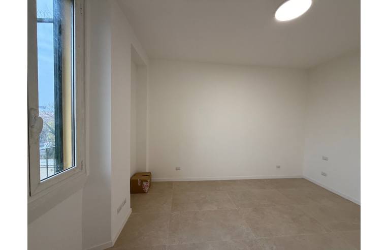 appartamento in vendita a Milano in zona Gorla