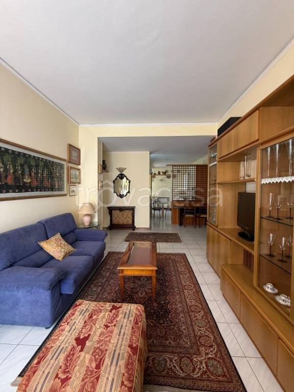 appartamento in vendita a Milano in zona Gorla
