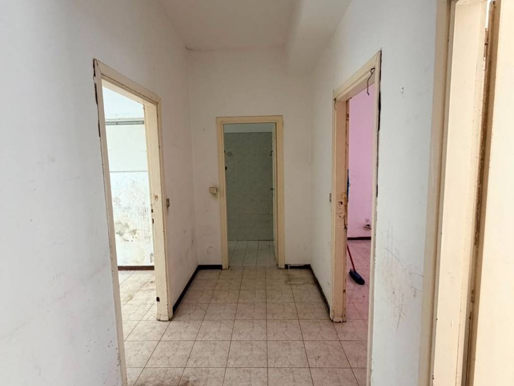 appartamento in vendita a Milano in zona Farini