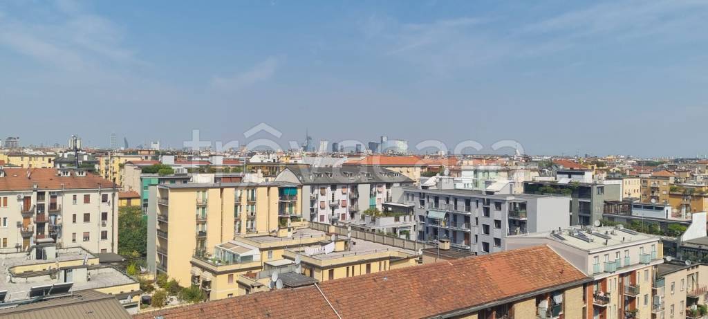 appartamento in vendita a Milano in zona Città Studi