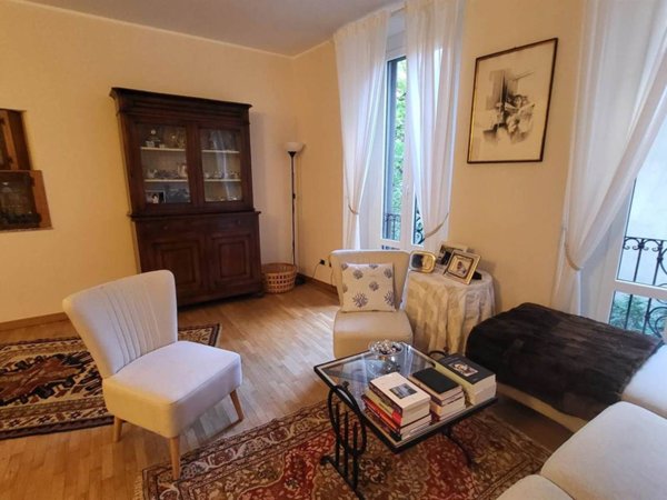appartamento in vendita a Milano in zona Cadorna