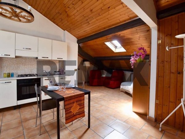 appartamento in vendita a Milano in zona Vaiano Valle