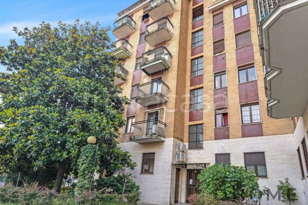 appartamento in vendita a Milano in zona Crescenzago
