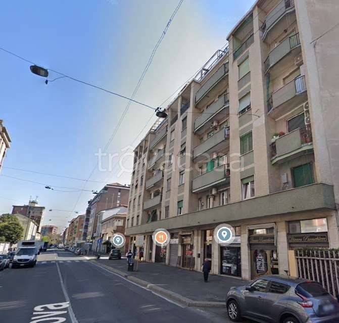 appartamento in vendita a Milano in zona Crescenzago
