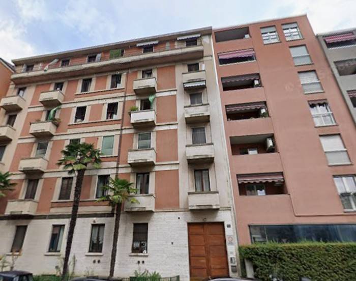 appartamento in vendita a Milano in zona Maggiolina