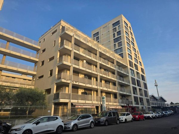 appartamento in vendita a Milano in zona Bovisa