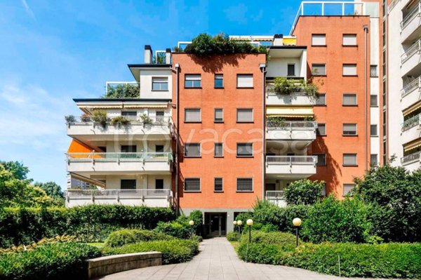 appartamento in vendita a Milano in zona Quarto Oggiaro