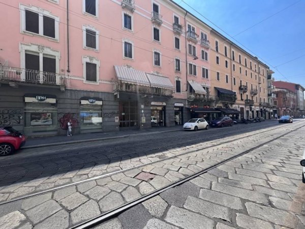 appartamento in vendita a Milano in zona Bande Nere