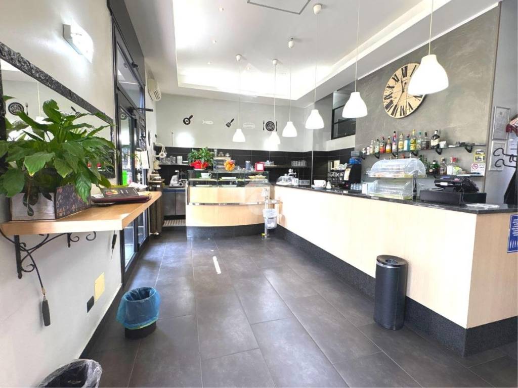 negozio in vendita a Milano in zona Stazione Centrale
