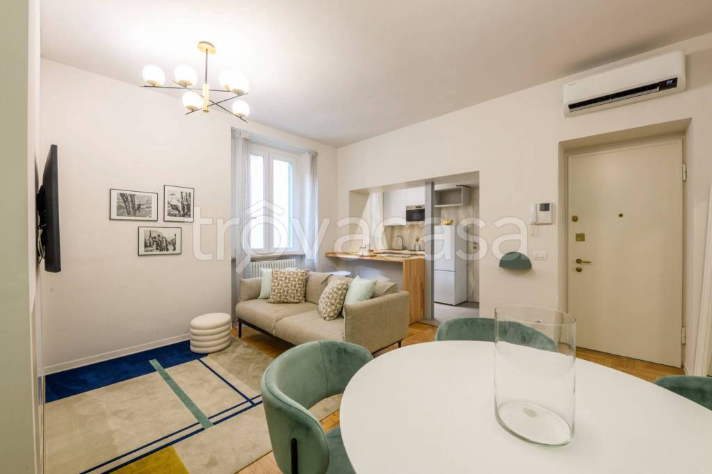 appartamento in vendita a Milano in zona Brera