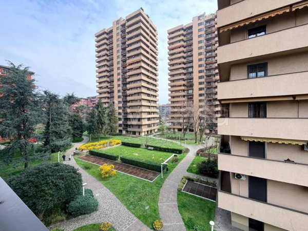 appartamento in vendita a Milano in zona Piazzale Lodi