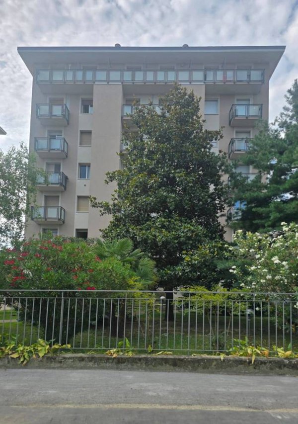 appartamento in vendita a Milano in zona Bande Nere