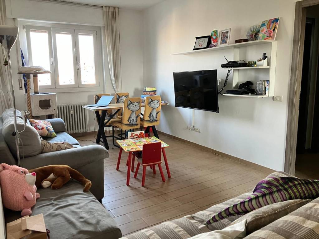 appartamento in vendita a Milano in zona Comasina