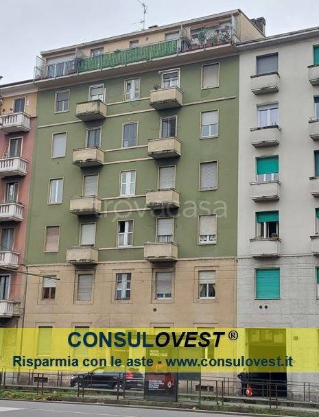 appartamento in vendita a Milano in zona Cagnola