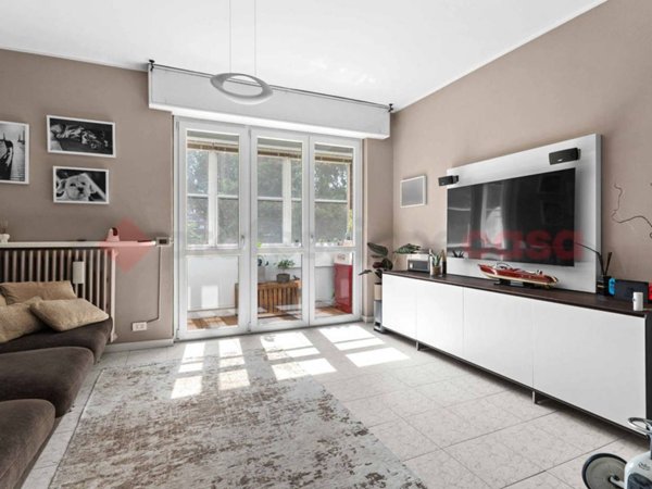 appartamento in vendita a Milano in zona Famagosta