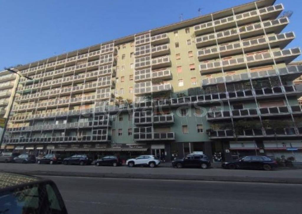 appartamento in vendita a Milano in zona Cascina dei Pomi
