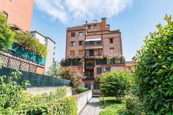 appartamento in vendita a Milano in zona Gorla