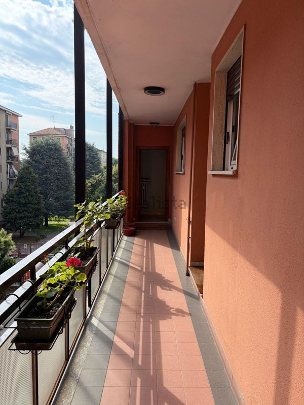 appartamento in vendita a Milano in zona Forlanini