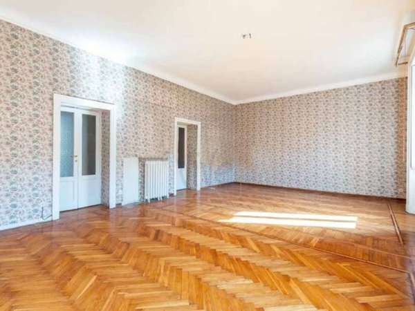 appartamento in vendita a Milano in zona Porta Venezia