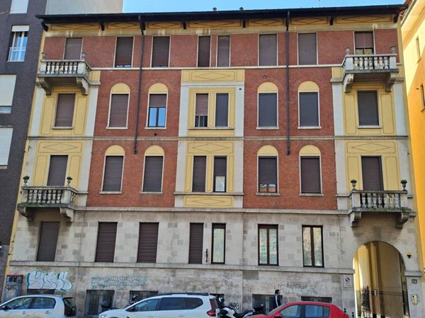 appartamento in vendita a Milano in zona Chiesa Rossa