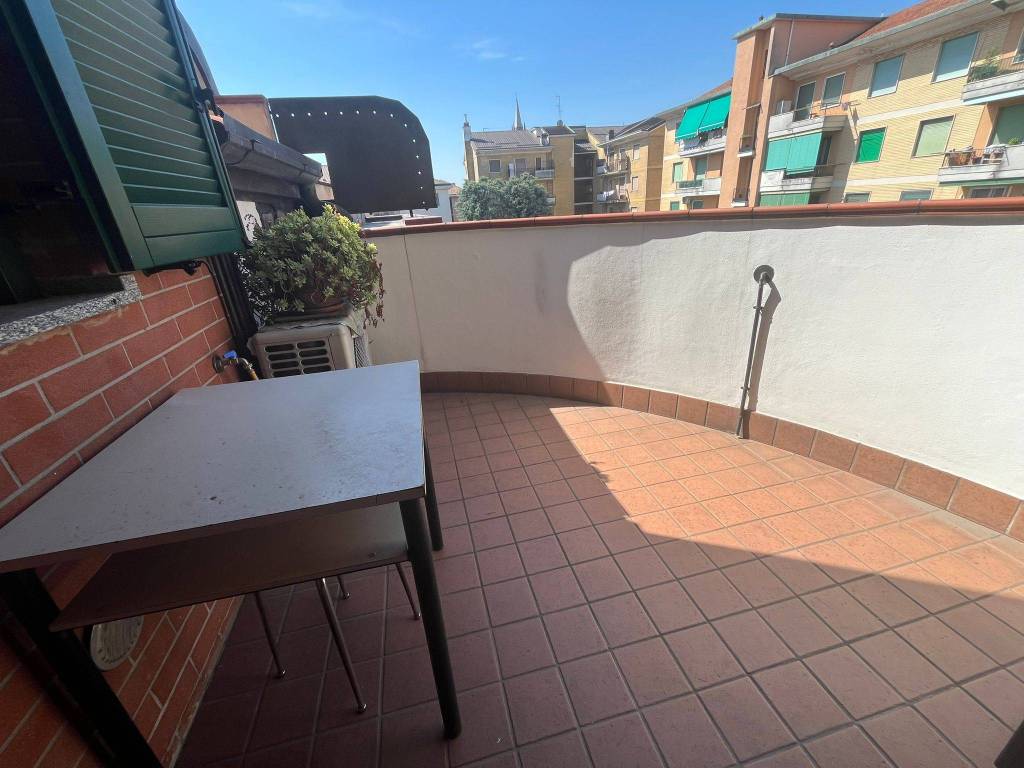 appartamento in vendita a Milano in zona Figino