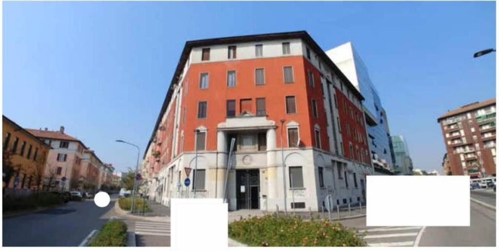 appartamento in vendita a Milano in zona Corvetto
