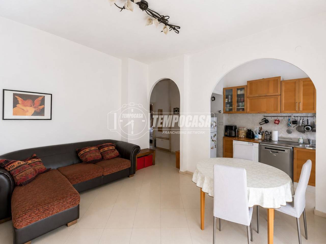 appartamento in vendita a Milano in zona Lorenteggio