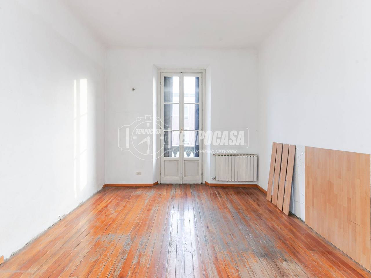appartamento in vendita a Milano in zona Farini