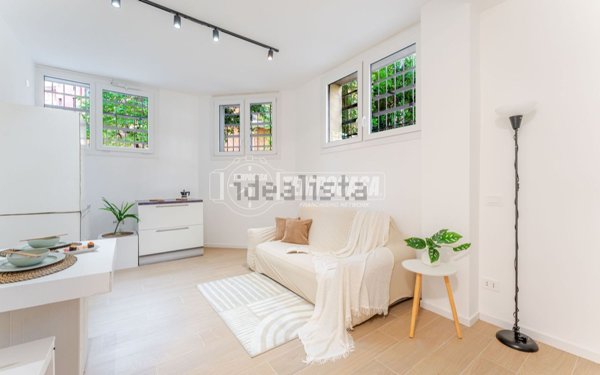 appartamento in vendita a Milano in zona Città Studi