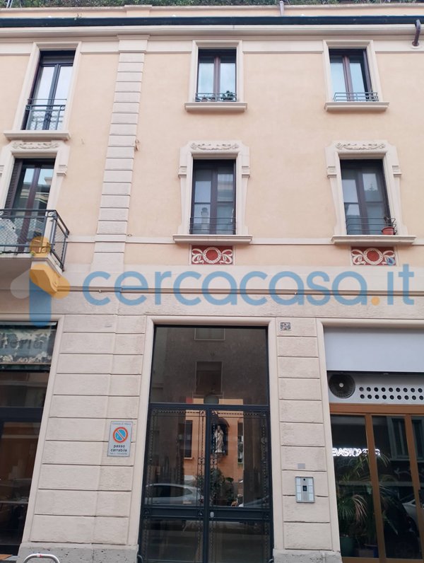 appartamento in vendita a Milano in zona Isola