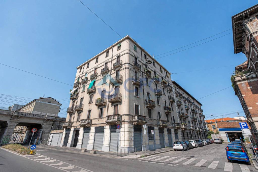 appartamento in vendita a Milano in zona Loreto