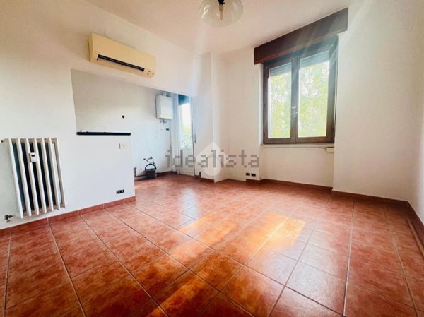 appartamento in vendita a Milano in zona Famagosta