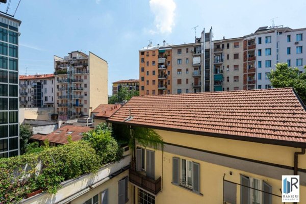appartamento in vendita a Milano in zona XXII Marzo