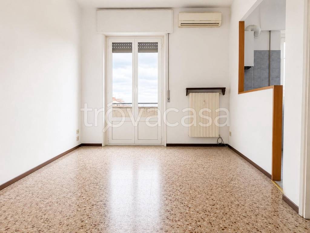 appartamento in vendita a Milano in zona Loreto