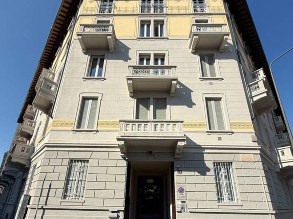 appartamento in vendita a Milano in zona Solari