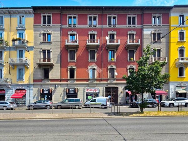 appartamento in vendita a Milano in zona Farini