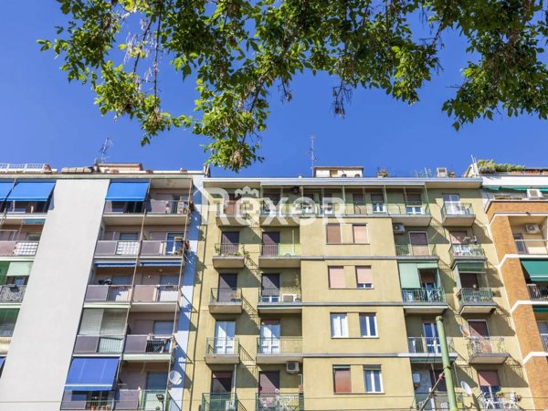 appartamento in vendita a Milano in zona Villapizzone