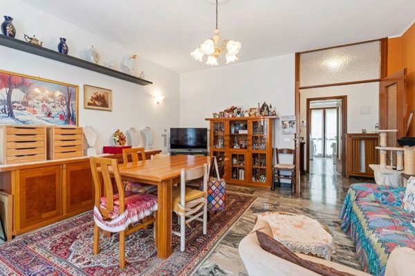 appartamento in vendita a Milano in zona Vigentino