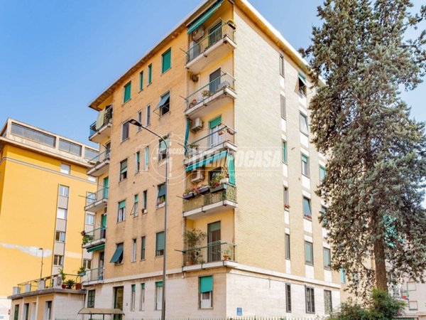 appartamento in vendita a Milano in zona Bruzzano