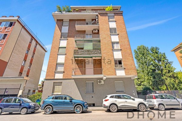 appartamento in vendita a Milano in zona Crescenzago