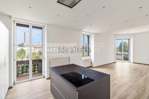 appartamento in vendita a Milano in zona Città Studi