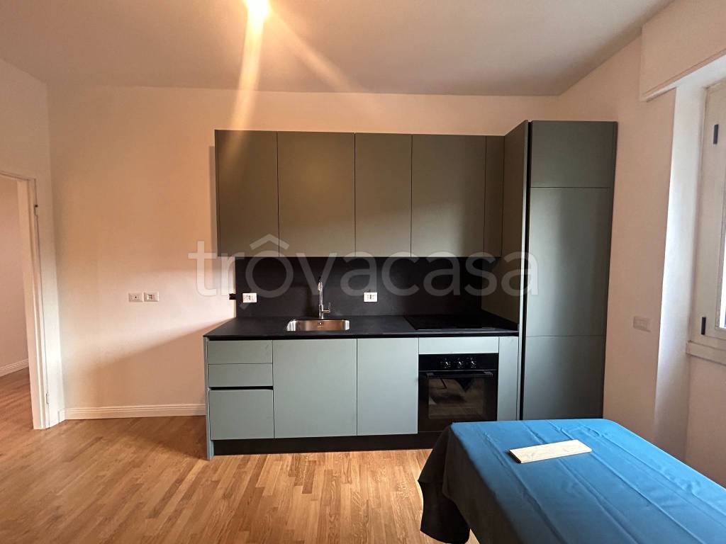 appartamento in vendita a Milano in zona Corvetto