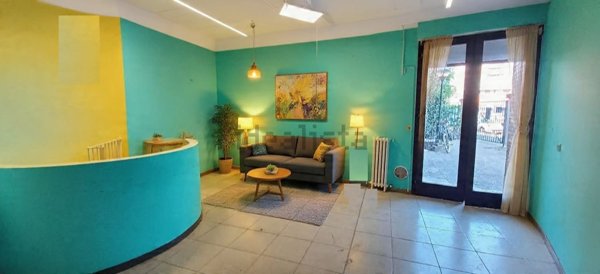 ufficio in vendita a Milano in zona Porta Romana
