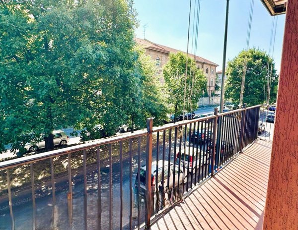 appartamento in vendita a Milano in zona Forze Armate
