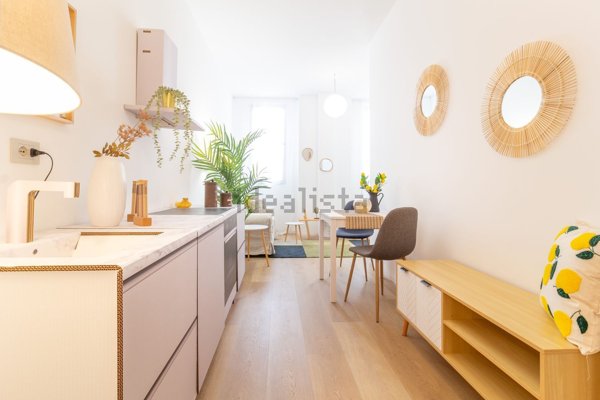 appartamento in vendita a Milano in zona Vigentino